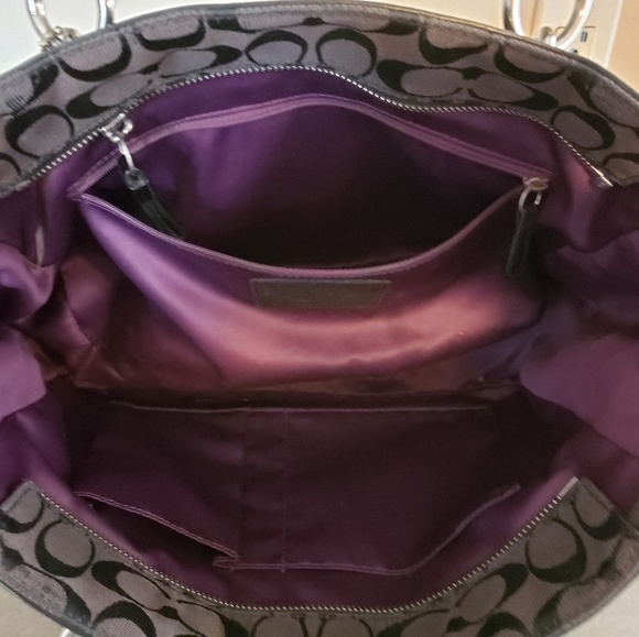 Coach Tote/purse - Picture 2 of 4